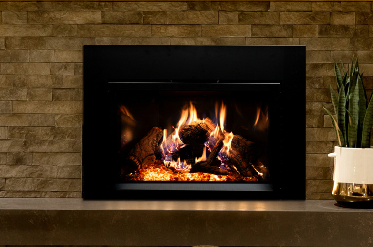 Montigo Illume 34" Traditional Fireplace