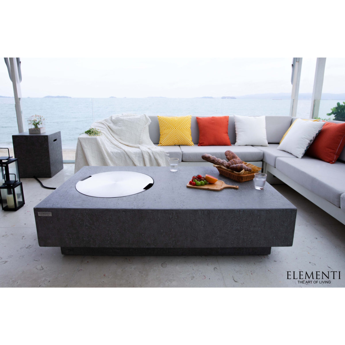 Elementi Metropolis Fire Table