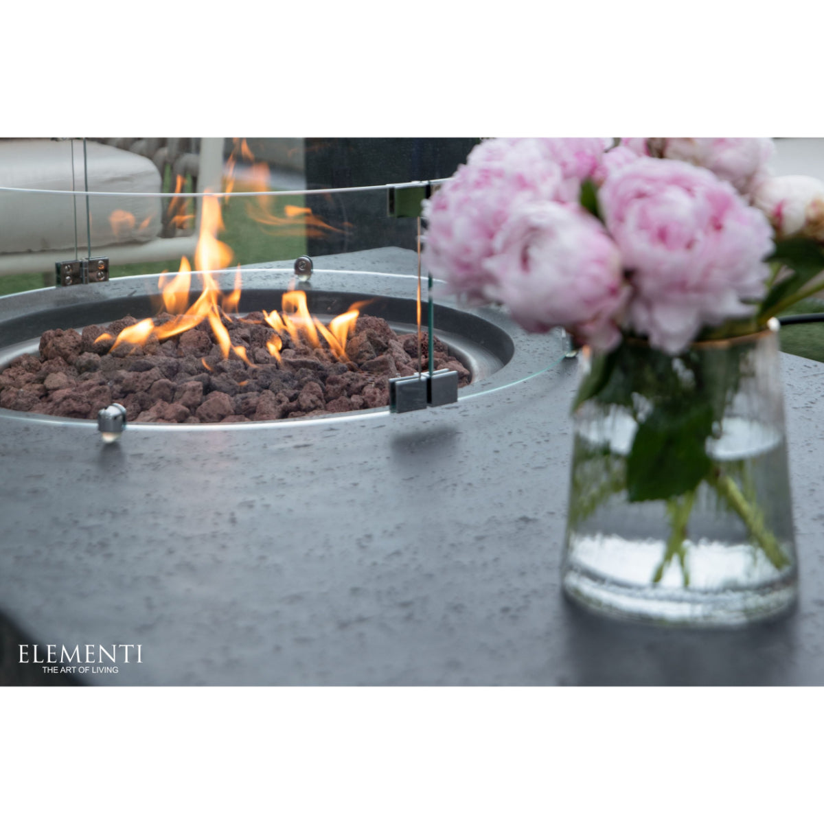 Elementi Metropolis Fire Table