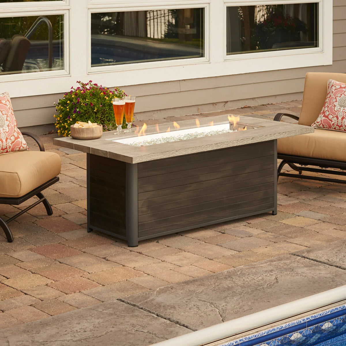 Outdoor GreatRoom Company Cedar Ridge Linear Gas Fire Pit Table