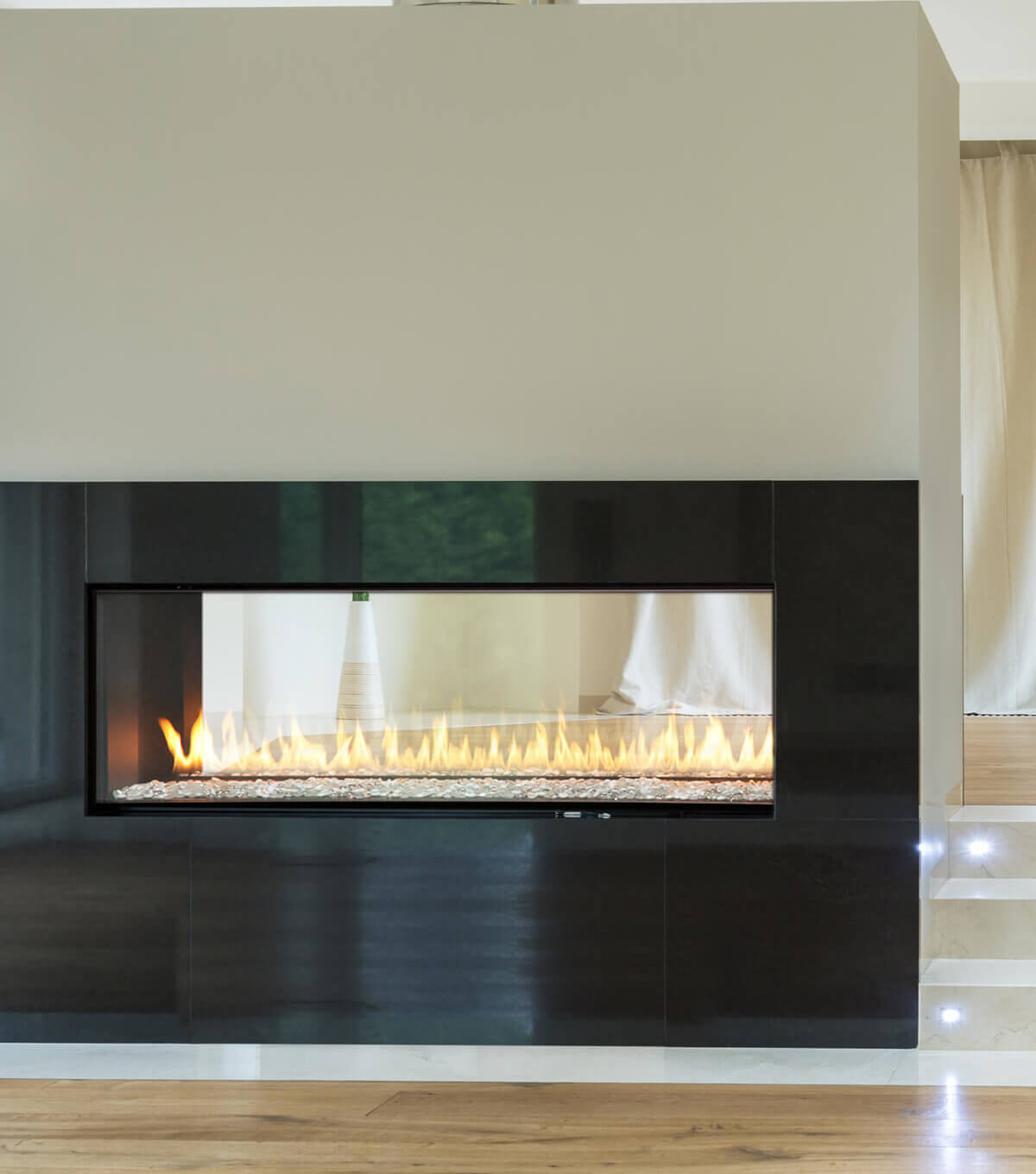 Montigo Exemplar 2 Sided Gas Fireplace