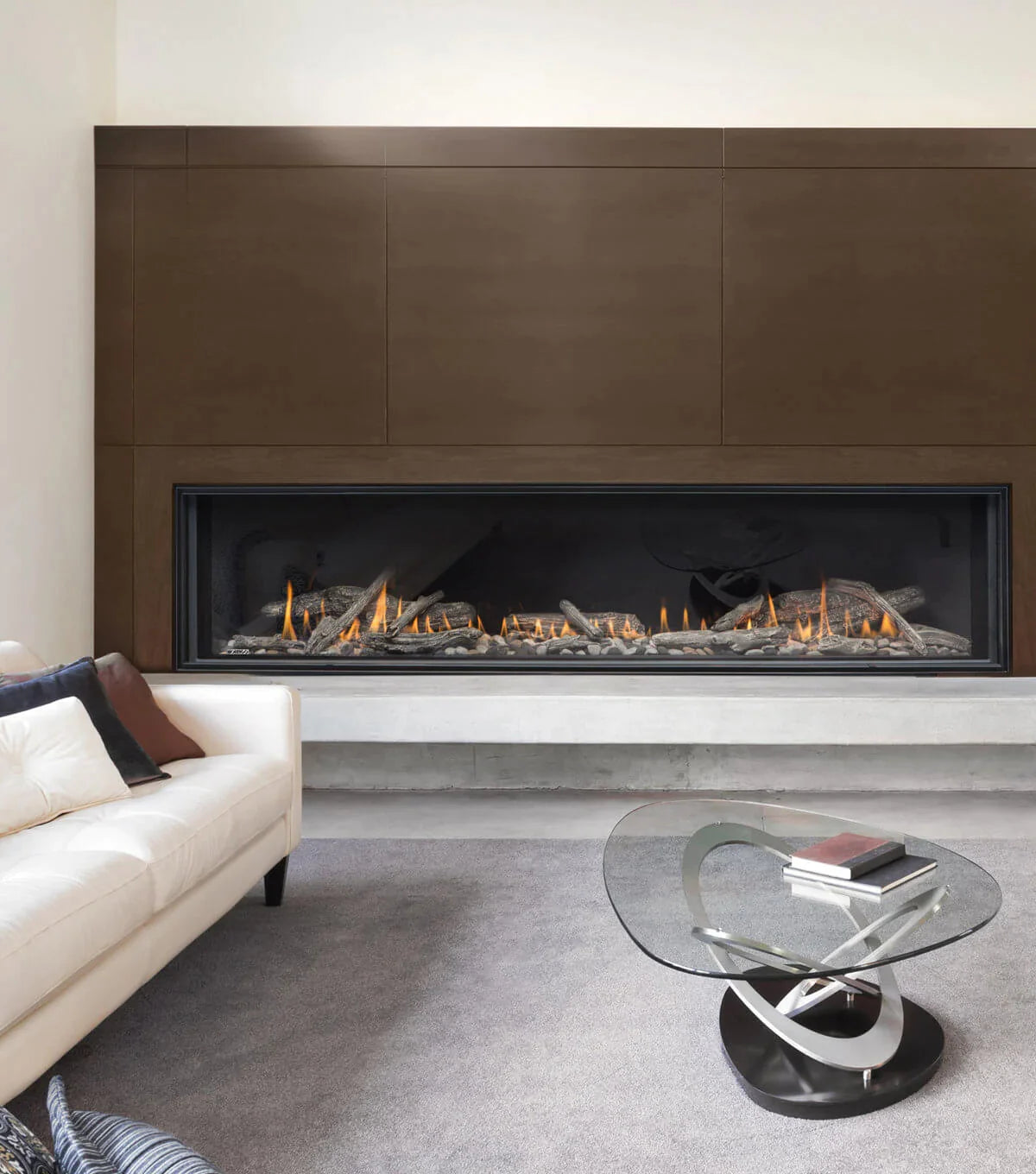 Montigo Distinction Series Gas Fireplace